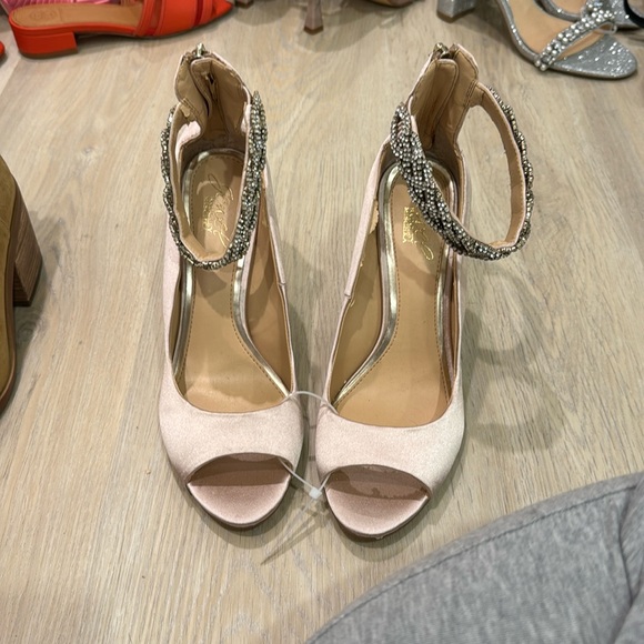 Shoes - Jewel by Badgley Mishka size 7.5